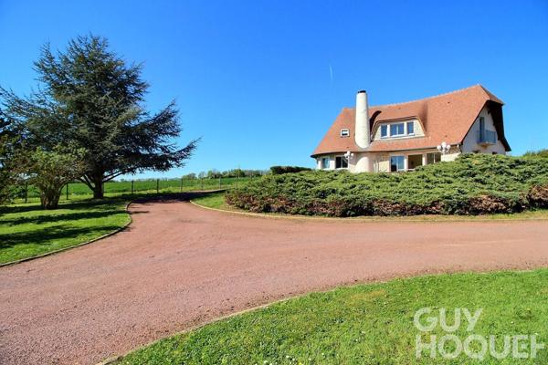 Propriété de 187 m² - 5 chambres - 7 500 m² de terrain.