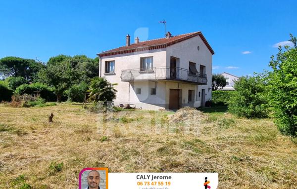 Maison de 100m2 habitables à rénover sur un terrain constructible de 1400m2