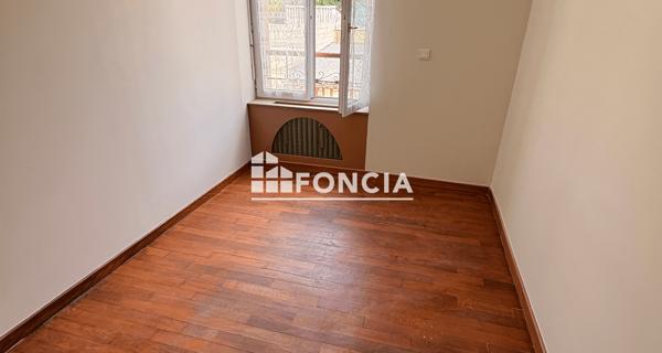 Location Appartement 3 pièces 58.25 m² - Corbeil-essonnes 91100