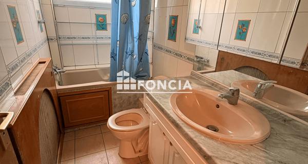 Location Appartement 3 pièces 58.25 m² - Corbeil-essonnes 91100