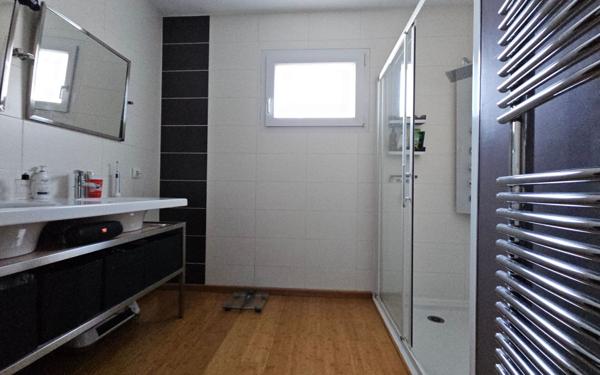 Maison à vendre    5 pièces • 128,48 m2 Saint-Étienne