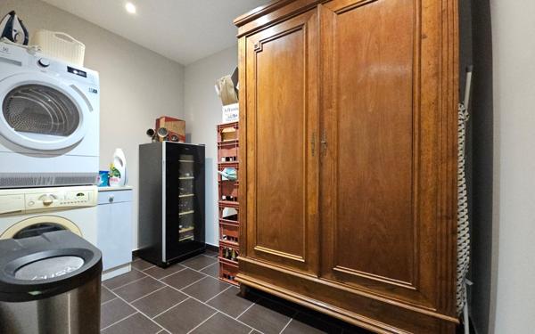 Maison à vendre    5 pièces • 128,48 m2 Saint-Étienne