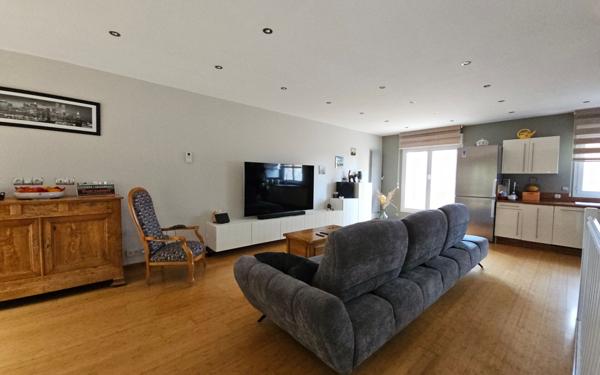 Maison à vendre    5 pièces • 128,48 m2 Saint-Étienne