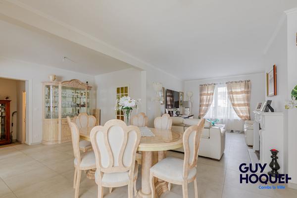 Maison 5 chambres à vendre à Combs-la-Ville - Bois l'Evêque