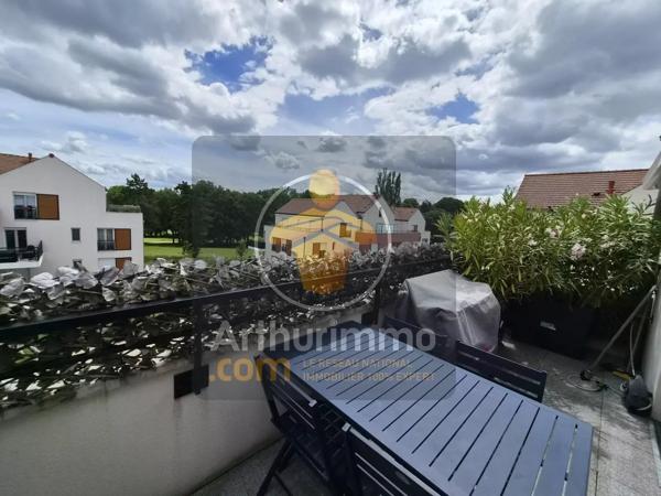 Vente                                                      Appartement
                        
                     4 pièces                      84 m2                     à Ormesson-sur-Marne