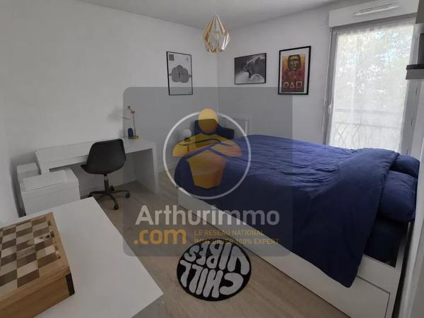Vente                                                      Appartement
                        
                     4 pièces                      84 m2                     à Ormesson-sur-Marne