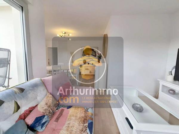 Vente                                                      Appartement
                        
                     4 pièces                      84 m2                     à Ormesson-sur-Marne