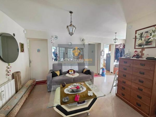 Vente                                                      Maison
                        
                     5 pièces                      91 m2                     à Sarcelles