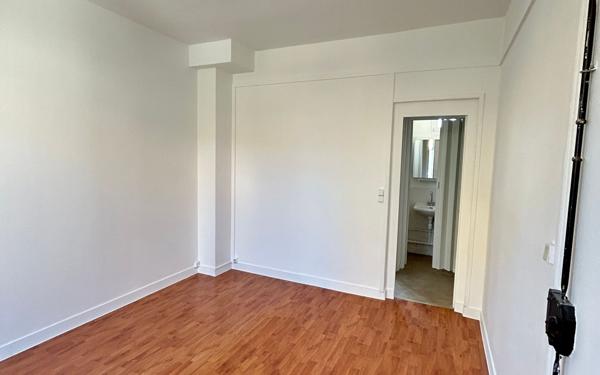 Appartement à louer    1 pièce • 20,42 m2 Bagneux