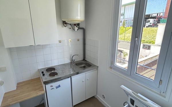 Appartement à louer    1 pièce • 20,42 m2 Bagneux