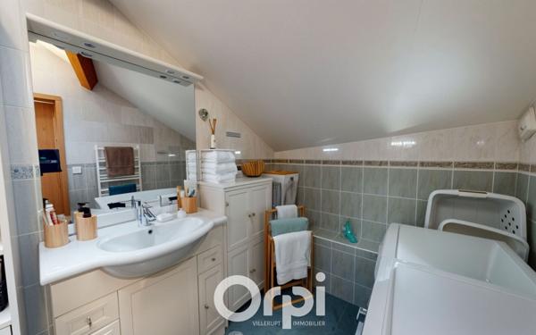 Immeuble à vendre    8 pièces • 164,58 m2 Villerupt