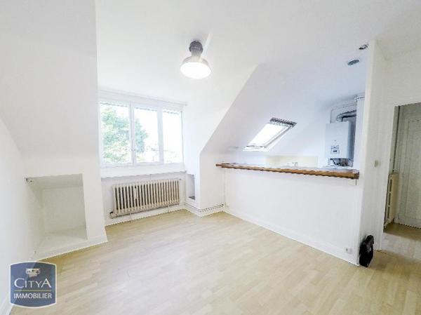 Appartement à louer 2 pièces 45.1m²