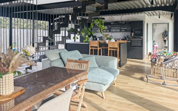 Maison à vendre    7 pièces •  Marseillan