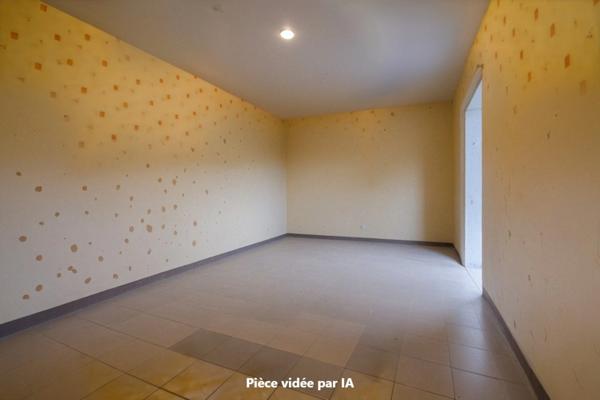 Immeuble à vendre HURIEL (03) Grande maison avec deux logements