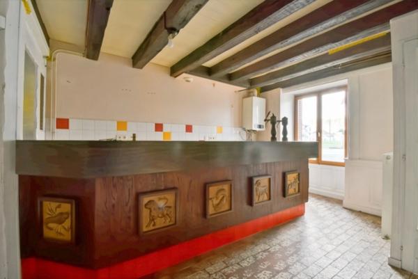 Immeuble à vendre HURIEL (03) Grande maison avec deux logements