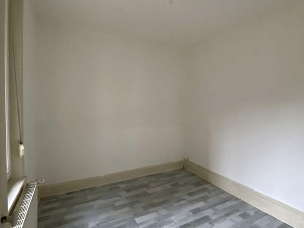 Appartement 2 pièces T2 F2 31.4 m² à Charleville Mezieres 13 RUE MICHELET 08000 à louer