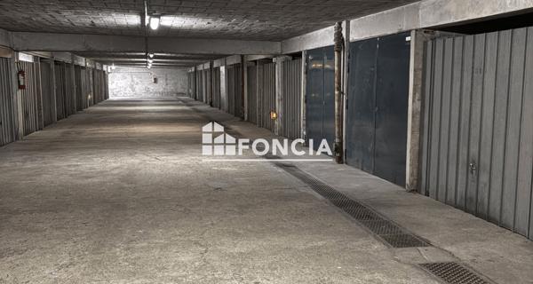 À vendre Parking 12.3 m² - Bagnolet 93170
