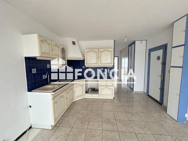 Location Appartement 2 pièces 44.6 m² - 10 AVENUE DU CENTURION Port Camargue 30240
