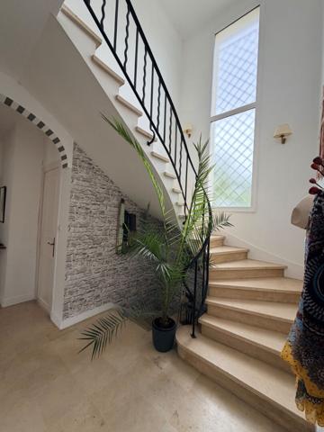 Maison Rochefort 6 pièce(s) 191 m2