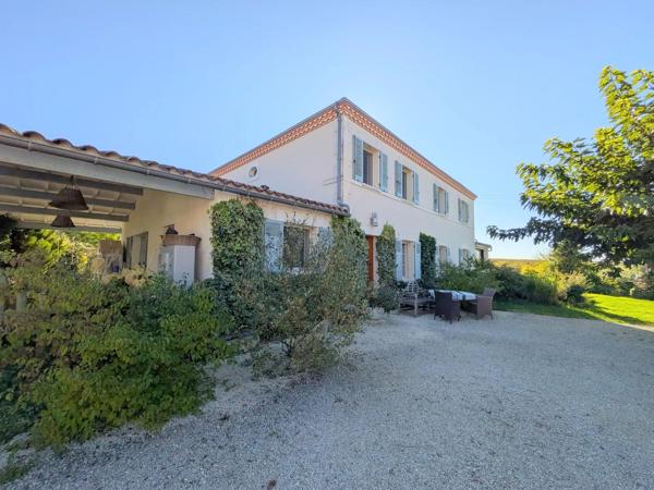 Une heure de Bordeaux - Belle maison économe en énergie avec suites d'invités & petite piscine