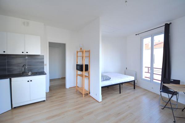 Grand studio avec combles - Le Kremlin-Bicêtre