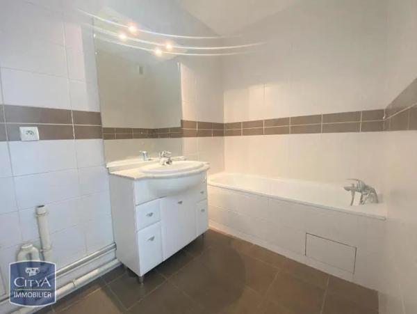 Appartement à louer 2 pièces 41.48m² Rambouillet (78120)