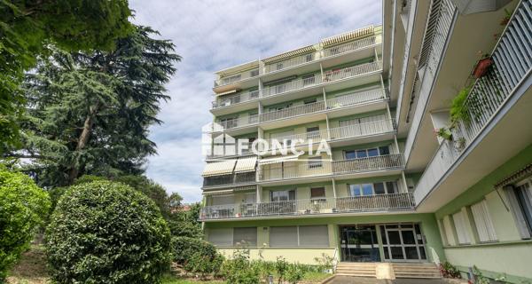 À vendre Studio 28 m² - Ivry-sur-seine 94200