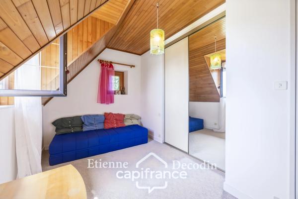 MAISON F7 À VENDRE - SAINT-RENAN (29) - CENTRE-VILLE - 225 M² HABITABLES - TERRAIN 1075 M² - DOUBLE GARAGE