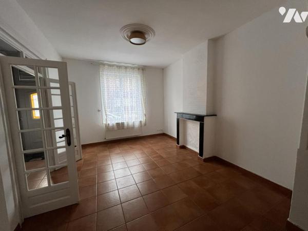 PROCHE A23 MAISON AVEC GARAGE