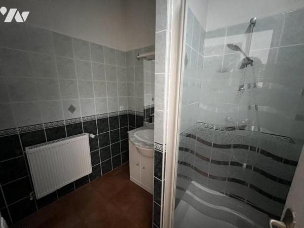 PROCHE A23 MAISON AVEC GARAGE