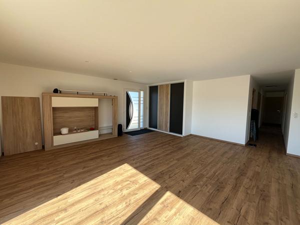 Maison neuve T5 SECTEUR BAR SUR AUBE Ref 183