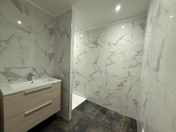 A VENDRE - Loft contemporain Angers - 5 pièces - 144 m2