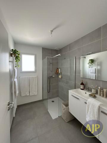 Maison à louer Cholet : 4 pièces, 85m² avec 3 chambre(s) à 1 100€ - AJP Immobilier Cholet
