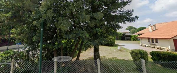 TERRAIN 146.300€ - 288m2