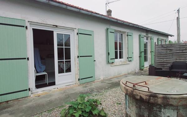 Maison à vendre    3 pièces •  Port-des-Barques