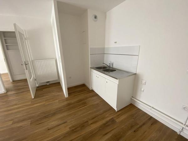 A LOUER : T2 à LILLE • rue de Bailleul - Wazemmes • 690 € CC • Réf. G545-B04