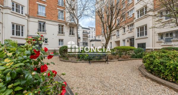 À vendre Appartement 2 pièces 51 m² - Courbevoie 92400