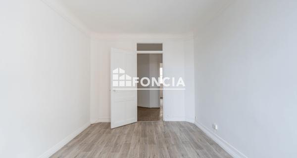 À vendre Appartement 2 pièces 51 m² - Courbevoie 92400