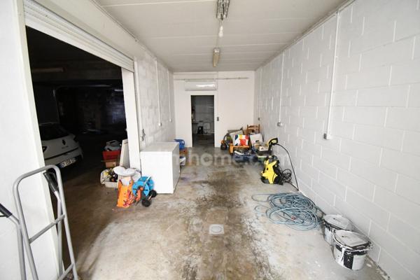 MAISON 130m2 + 125M2 A EXPLOITER - 2 GARAGES + 70M2 - IDEALE GRANDE FAMILLE, INVESTISSEURS, ARTISANS, COMMERCANTS