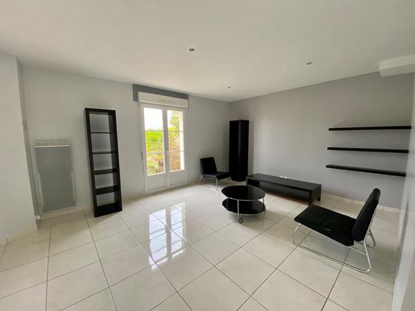 PAVILLON PLAIN PIED - 4 CHAMBRES - 114 m² - MEUBLEE