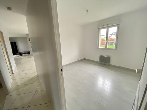 PAVILLON PLAIN PIED - 4 CHAMBRES - 114 m² - MEUBLEE