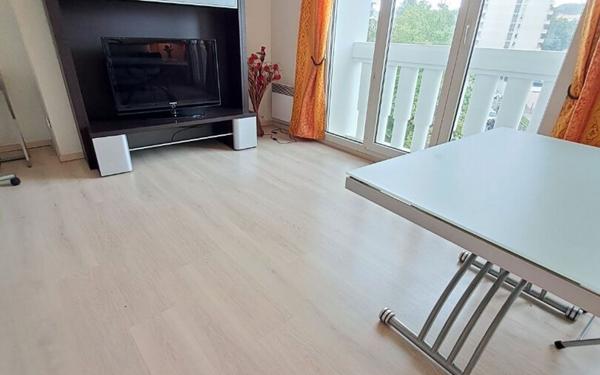 Appartement à louer    3 pièces •  Villemomble