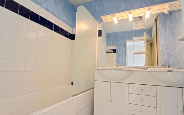 Appartement à louer    3 pièces •  Villemomble