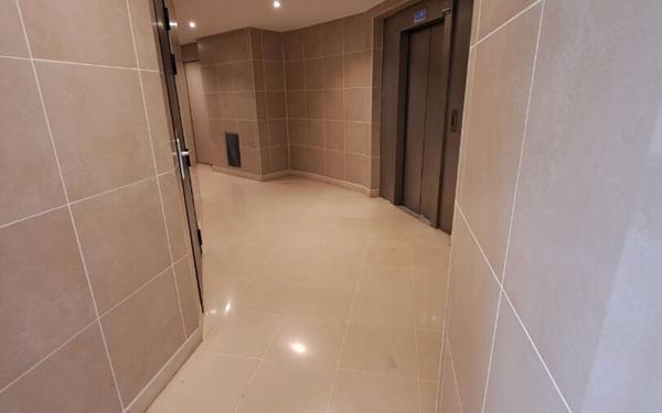 Appartement à louer    3 pièces •  Villemomble