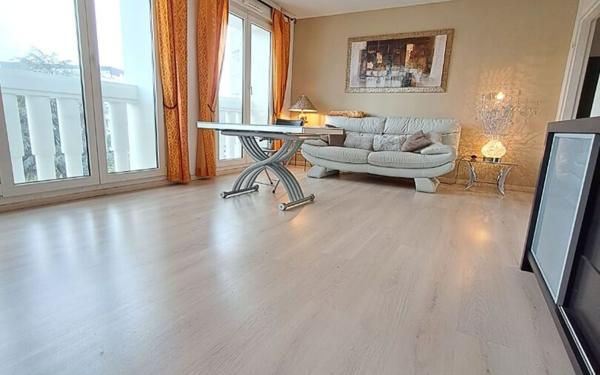 Appartement à louer    3 pièces •  Villemomble