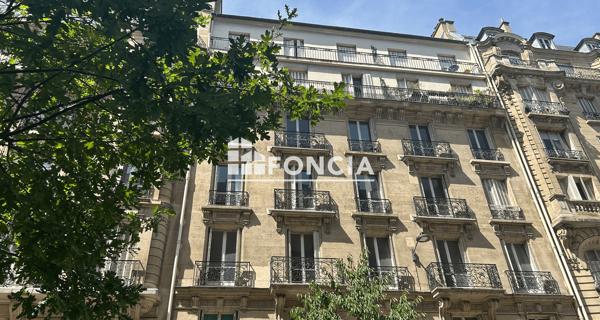 Location Appartement meublé 2 pièces 41.3 m² - Paris 75012