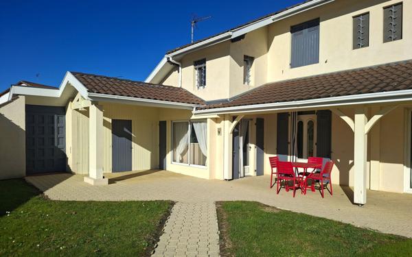 Maison à vendre    5 pièces •  Dax