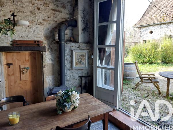 Maison à vendre 8 pièces 200 m² Saint-Gervais-sur-Couches