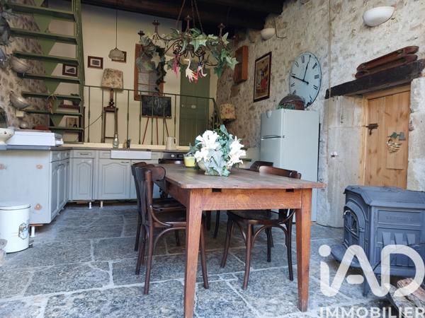 Maison à vendre 8 pièces 200 m² Saint-Gervais-sur-Couches