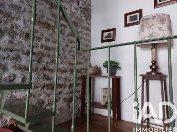 Maison à vendre 8 pièces 200 m² Saint-Gervais-sur-Couches